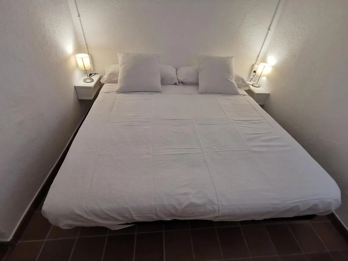 Cozy Apartment 30 Steps From The Ocean Palafrugell
