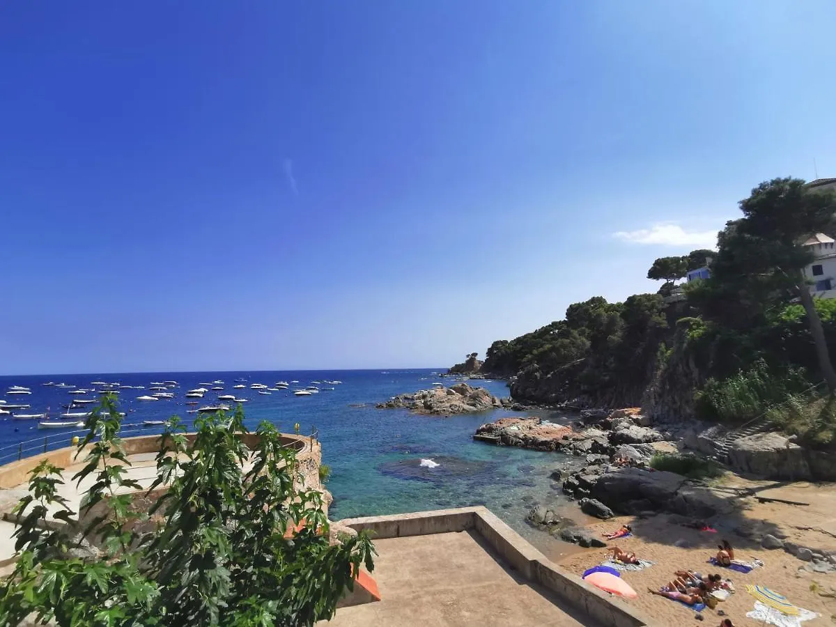 Cozy Apartment 30 Steps From The Ocean Palafrugell Spain